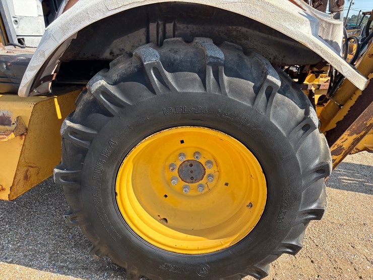 ford-555e-image-7
