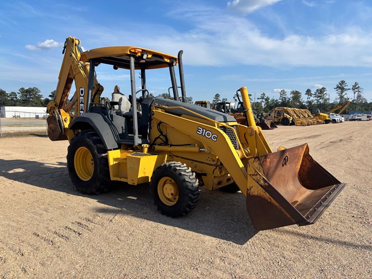 deere-310g-image-2