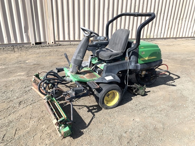 john-deere-2500a-image-1