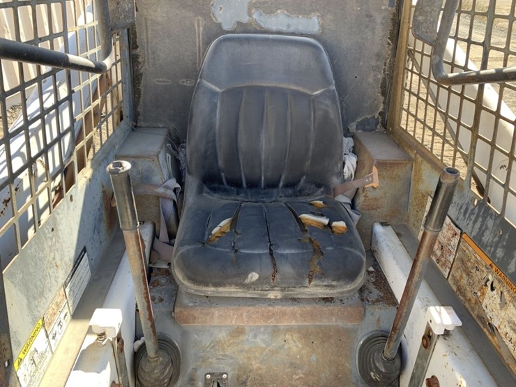 1993-bobcat-742b-image-8