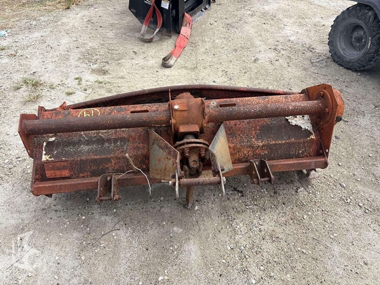 rotary-tiller-image-2