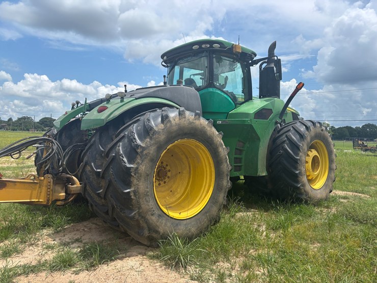 2019-john-deere-9570r-image-3
