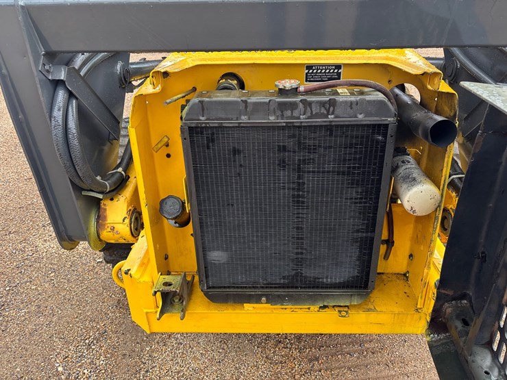 new-holland-ls180-image-7