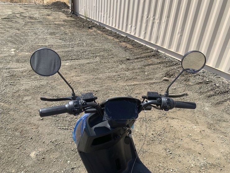 unused-ir-irmoto-scooter,-image-7