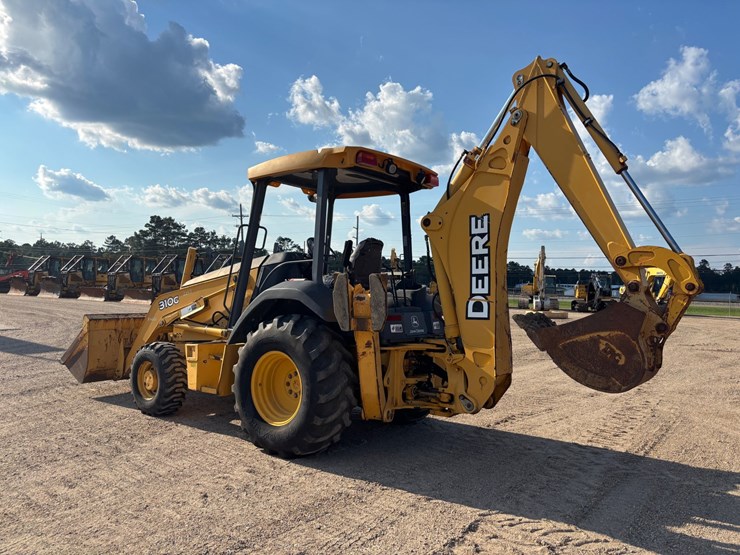 deere-310g-image-4