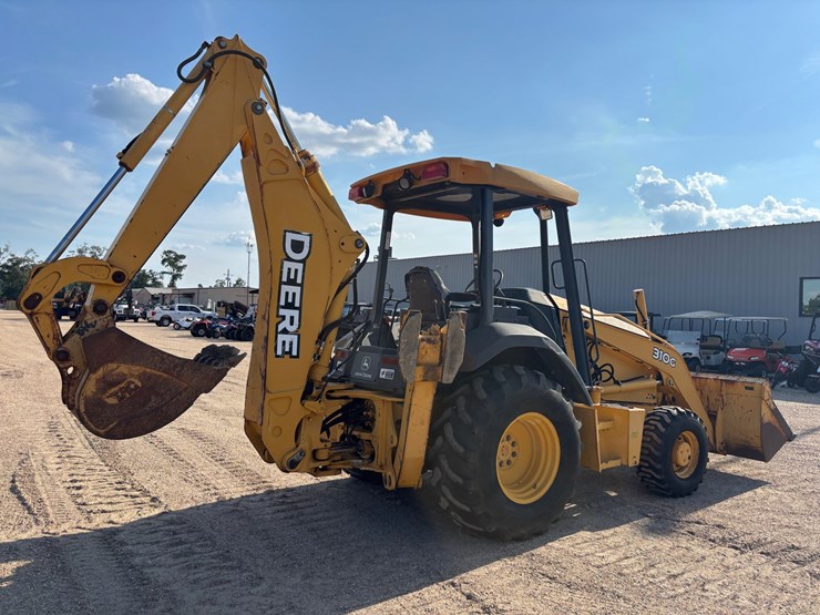 deere-310g-image-5