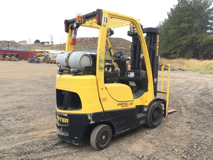 2021-hyster-s50ft-image-3