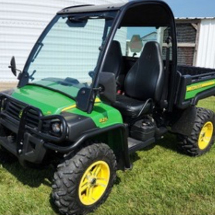 2012 JOHN DEERE GATOR