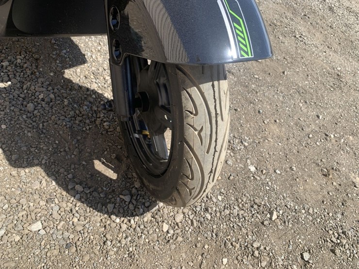 unused-ir-irmoto-scooter,-image-9