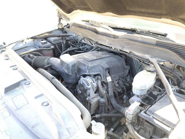 2017-chevrolet-2500hd-image-6