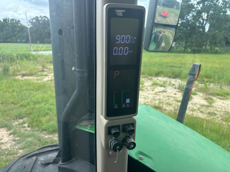 2019-john-deere-9570r-image-17