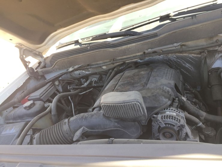 2015-chevrolet-2500hd-image-10