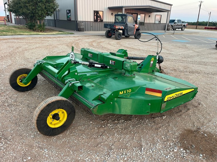 2022-john-deere-mx10-image-5