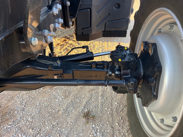 2022-case-ih-maxxum-125-image-6