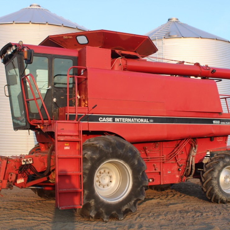 CASE IH 1688
