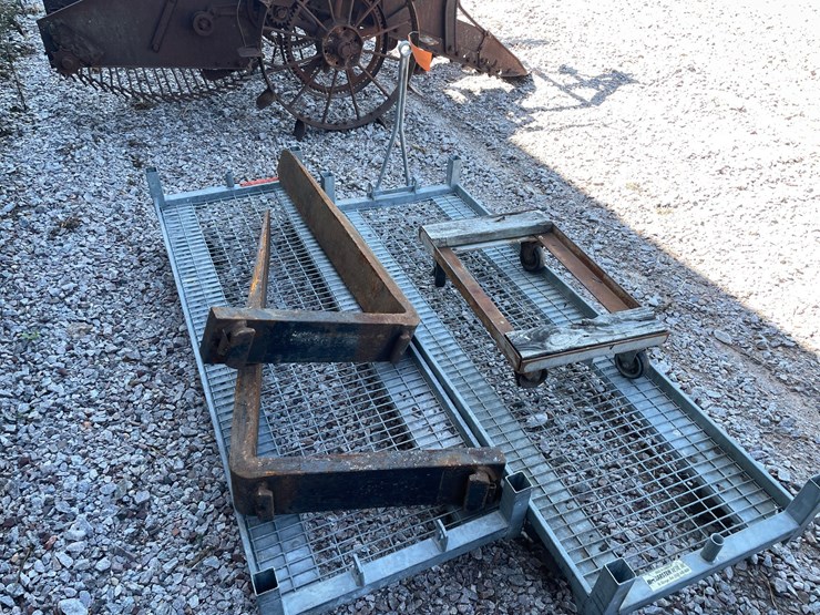 #2468-•-pair-of-5"-x-42"-pallet-forks-image-4