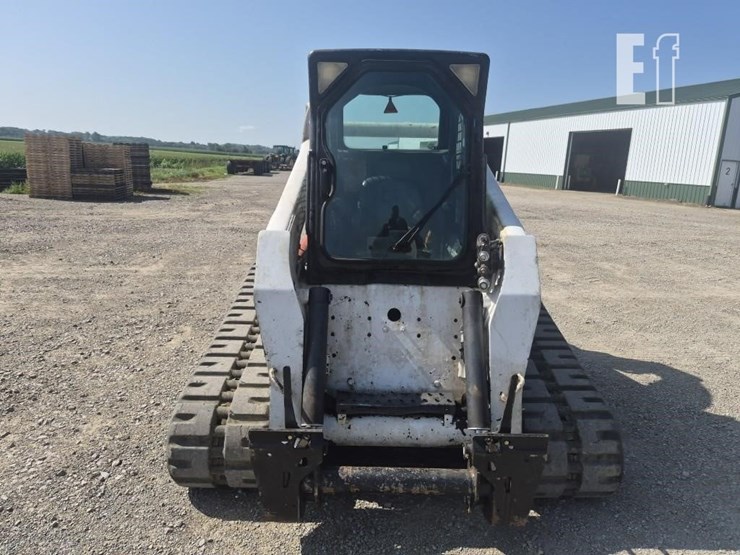 2007-bobcat-t320-image-6