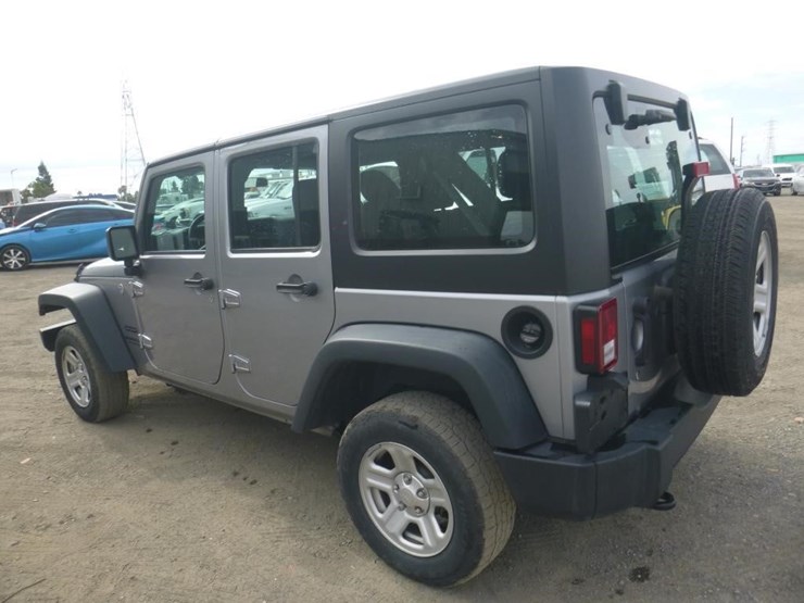 2017-jeep-wrangler-image-4