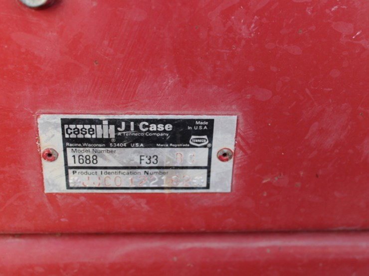 case-ih-1688-image-18