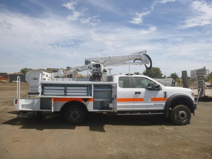 2022-ford-f550-image-7