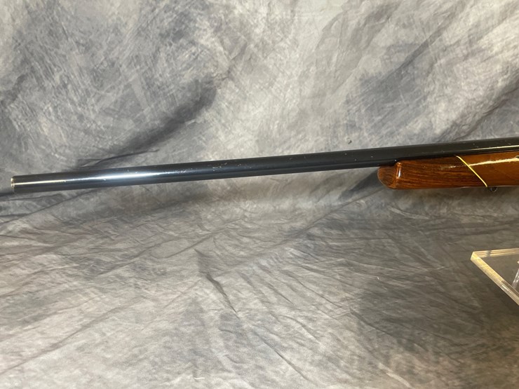 #3038-•-weatherby-mark-v-deluxe,-300-wby-mag-cal.-rifle,-sn:-h63497-image-7