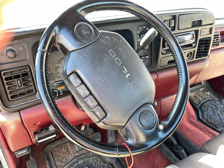 1994-dodge-ram-3500-image-41