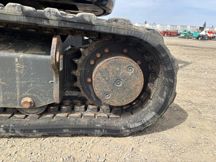 2020-bobcat-e35-image-24