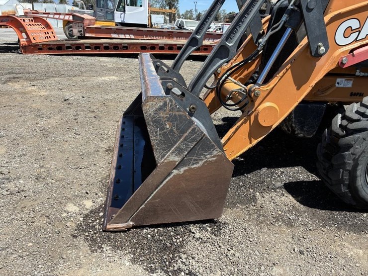 2021-case-570n-ep-image-6