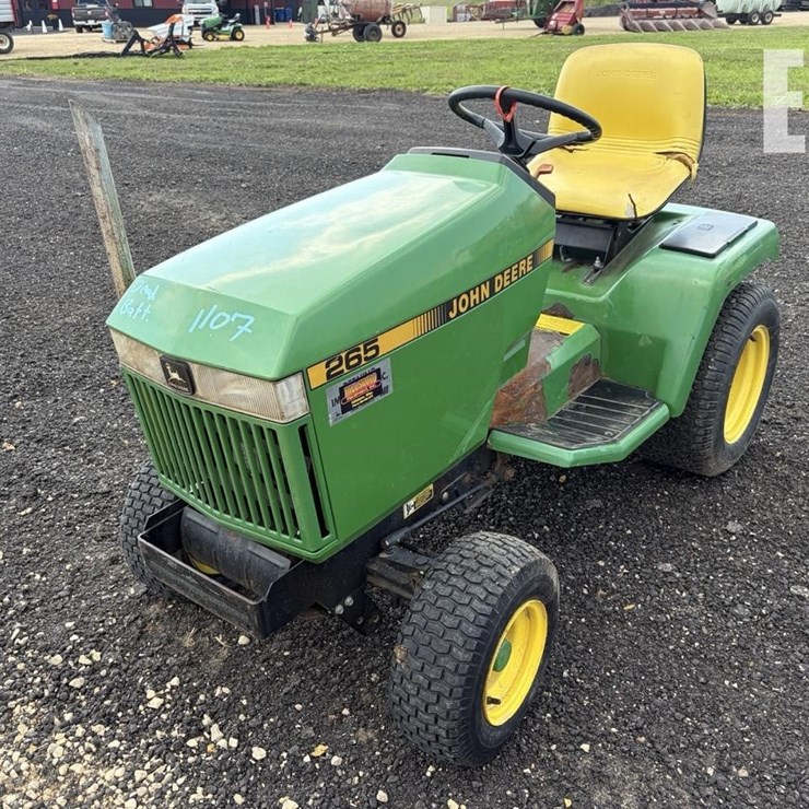 JOHN DEERE 265
