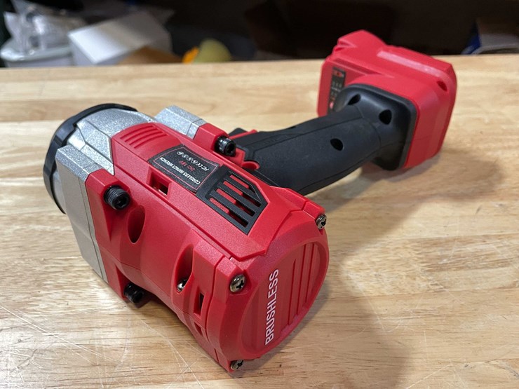 #8574-•-18v-1/2"-cordless-impact-wrench-(pr12)-image-3
