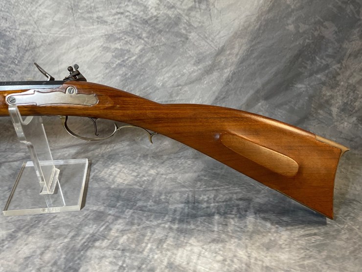 #3076-•-navy-arms,-45-cal.-muzzleloader,-sn:-12216-image-9
