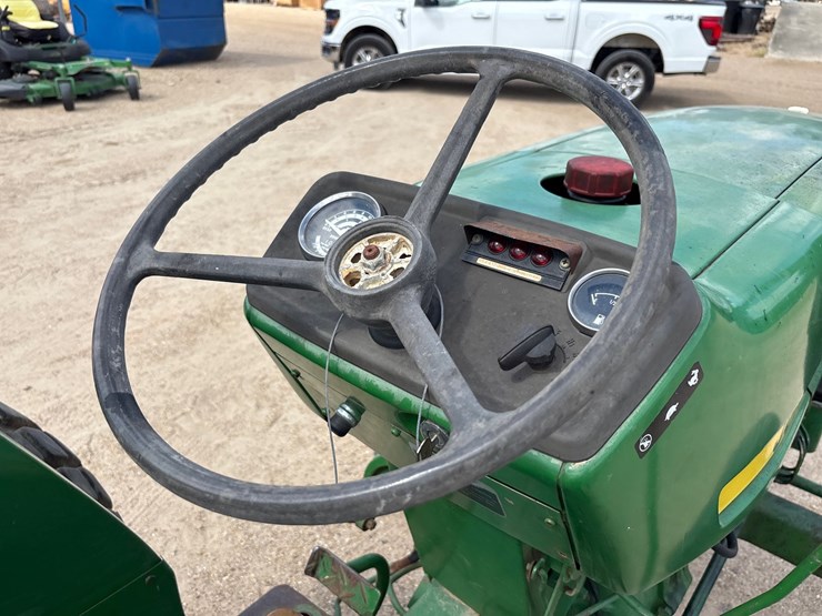john-deere-1050-image-11