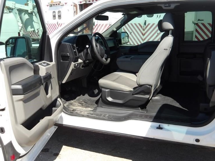 2018-ford-f150-image-14