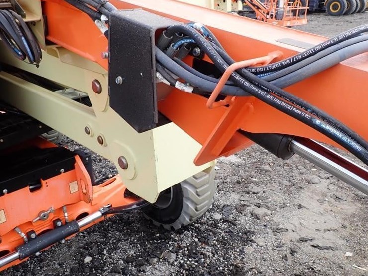 2018-jlg-450aj-image-10