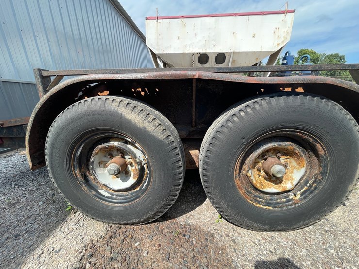 #2086-•-14'-tandem-axle-equipment-trailer-(no-title)-image-14