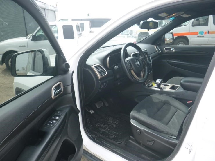2015-jeep-grand-cherokee-image-5