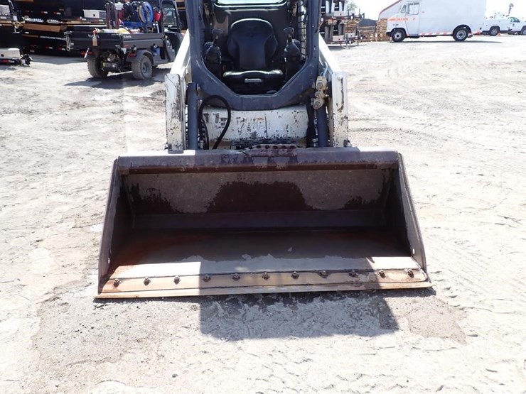 2019-bobcat-t450-image-7