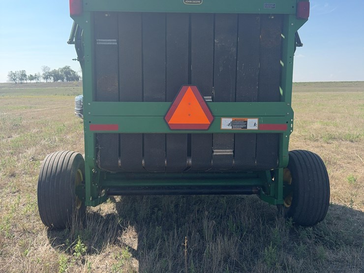 john-deere-566-image-8