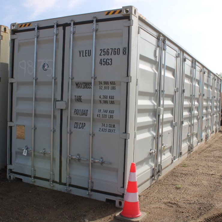 #9875 • 40 ft container (7589)