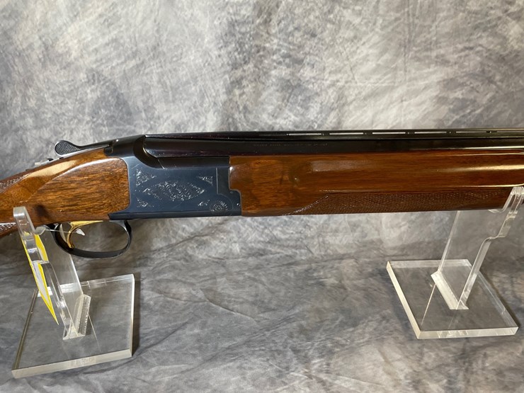 #3069-•-browning-citori,-12-ga.-shotgun,-sn:-02121pt153-image-4
