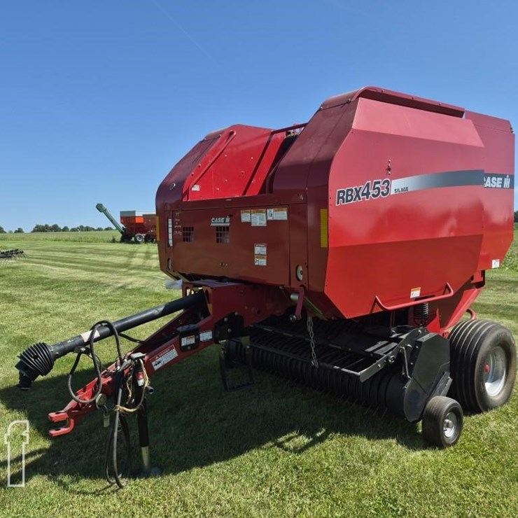 CASE IH RBX453
