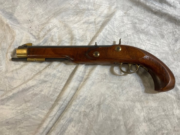 #3091-•-connecticut-valley-arms,-45-cal.-pistol,-sn:-0058587-image-2