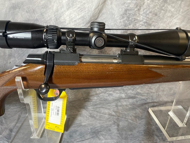 #3042-•-browning-a-bolt,-300-win.-mag.-cal.-rifle,-sn:-27707nz717-image-4