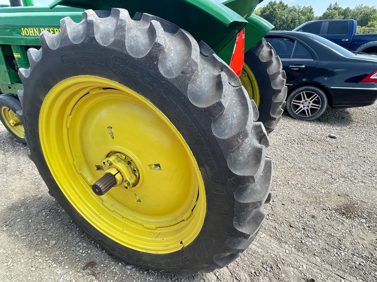 john-deere-model-a-image-11