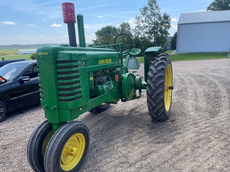 john-deere-model-a-image-2