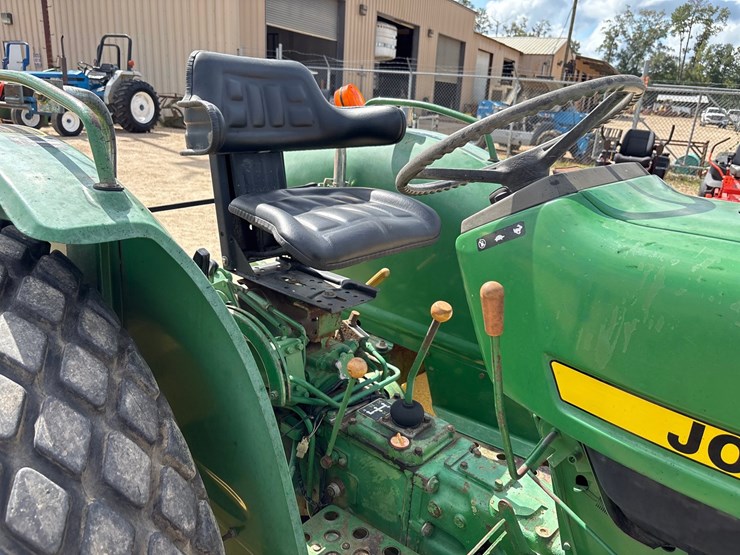 john-deere-1050-image-9