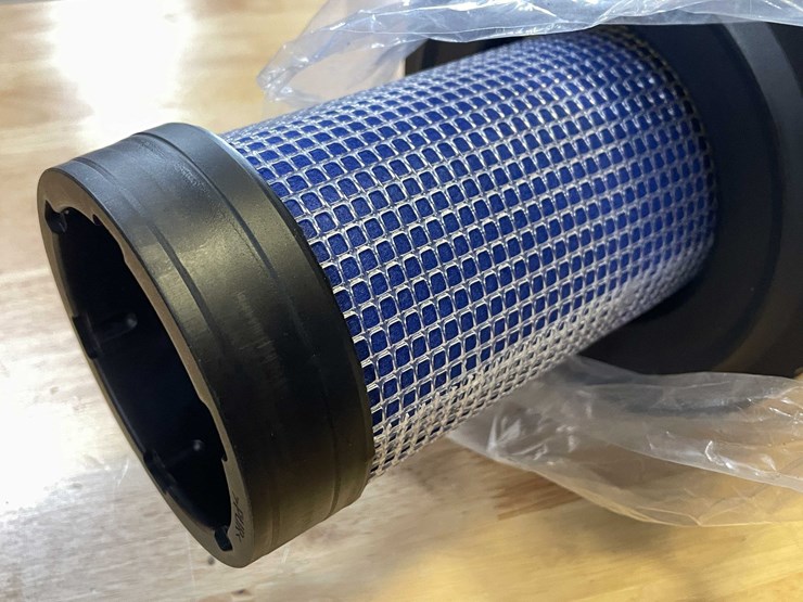 #8558-•-donaldson-inner-and-outer-air-filters-(pr13)-image-2