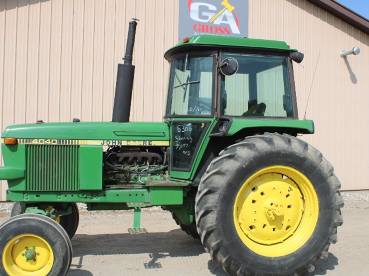 john-deere-4040-image-6