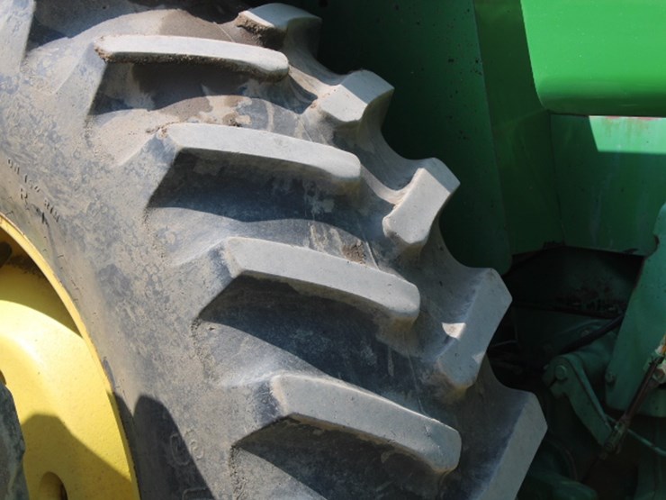 john-deere-8440-image-51