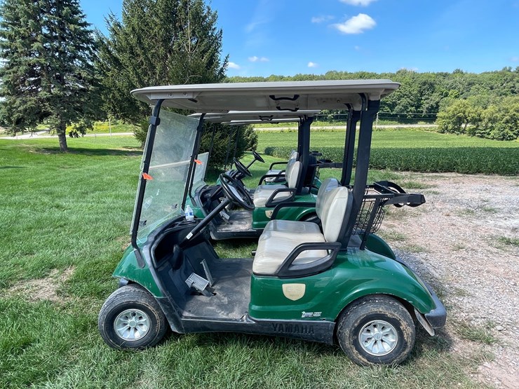 #1137-•-2016-yamaha-gas-golf-cart-image-8